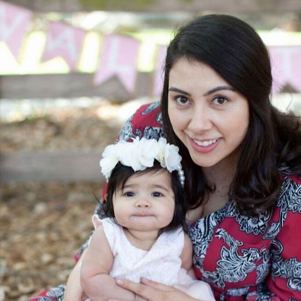 Meet your Posher, Ceci