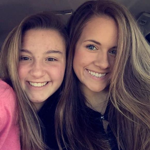 Meet your Posher, Madison - Picture 1 of 1