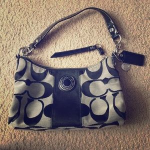 Small Coach Black Shoulder Bag
