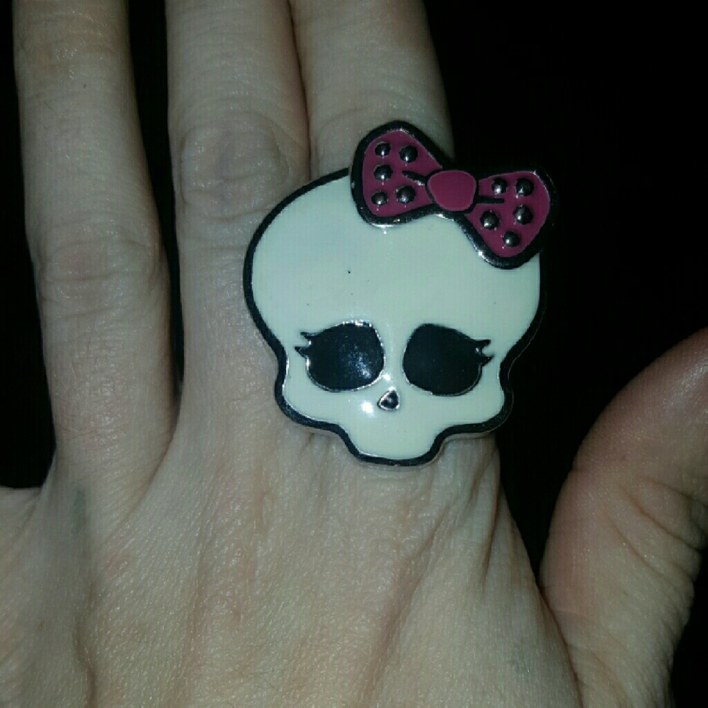Monster High Skullette Ring