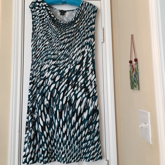 Ann Taylor Dresses & Skirts - Gorgeous Ann Taylor dress!👗