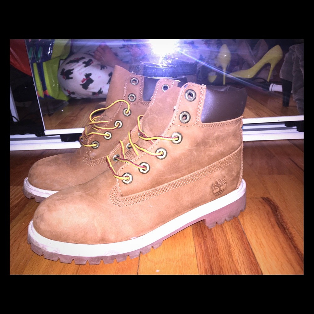 Brand New Women/ Boys Timerland Boots!
