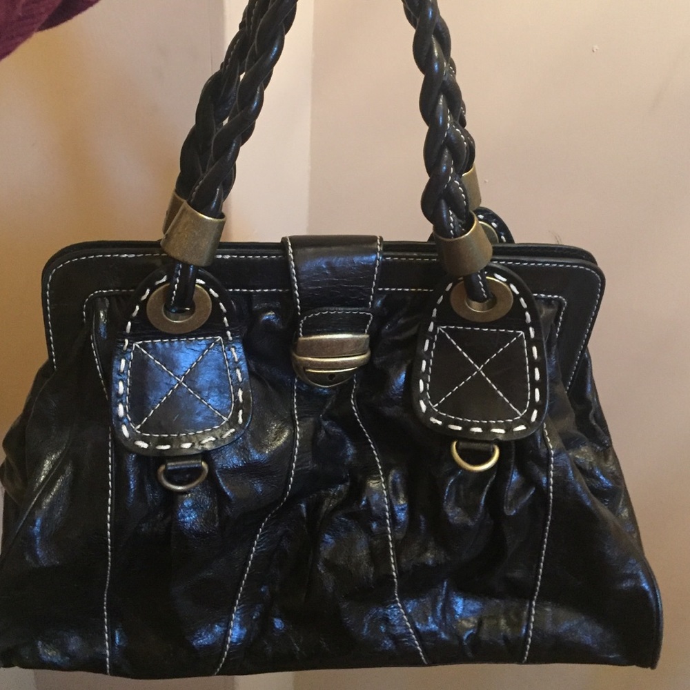 Cynthia Rowley Black Leather Bag Magnet Close
