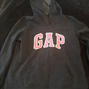 Gap Sweatshirt