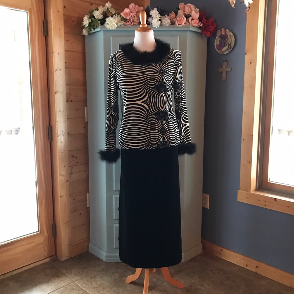Vintage 1960's Skirt & Blouse Set w/Real FUR Trim