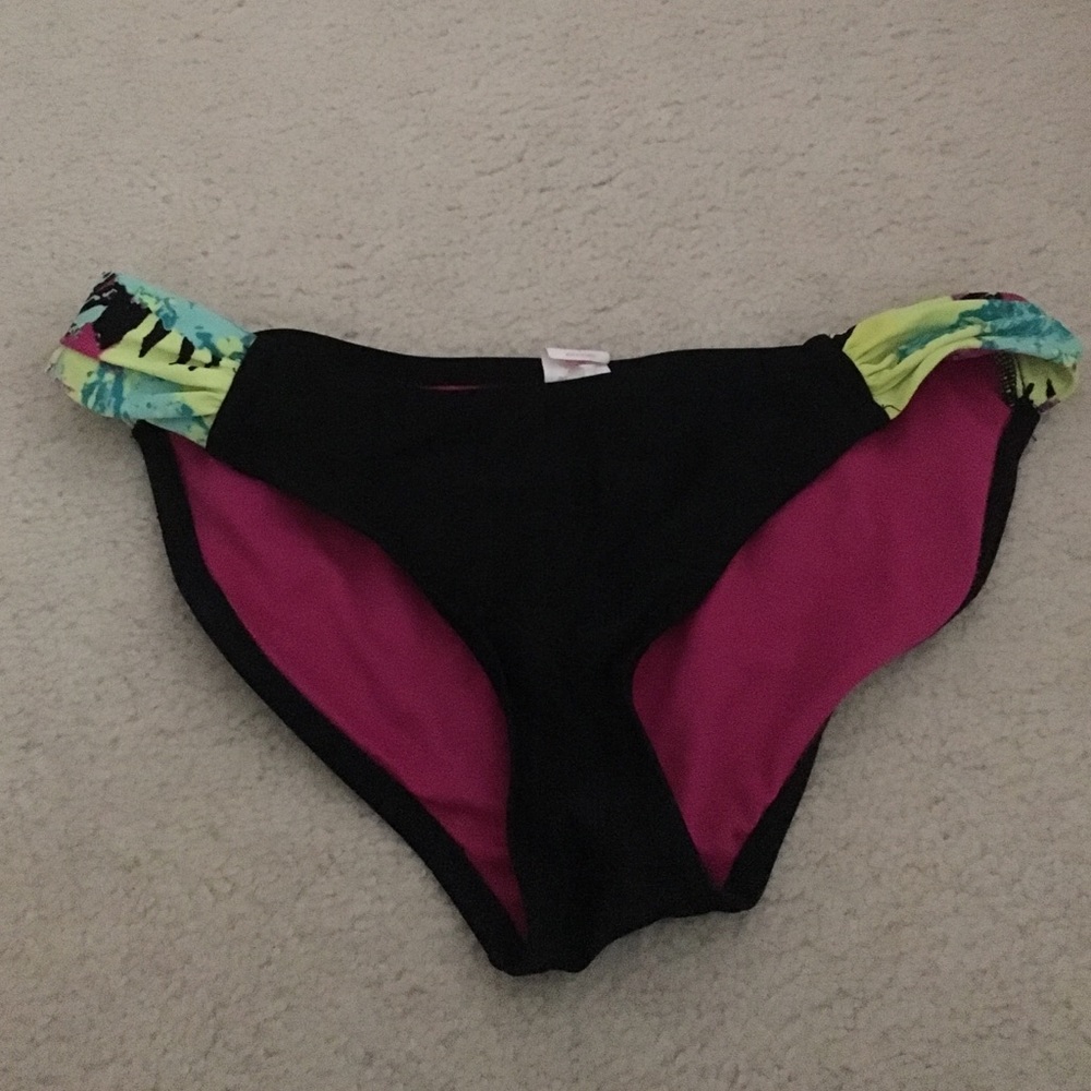 TARGET bikini bottom