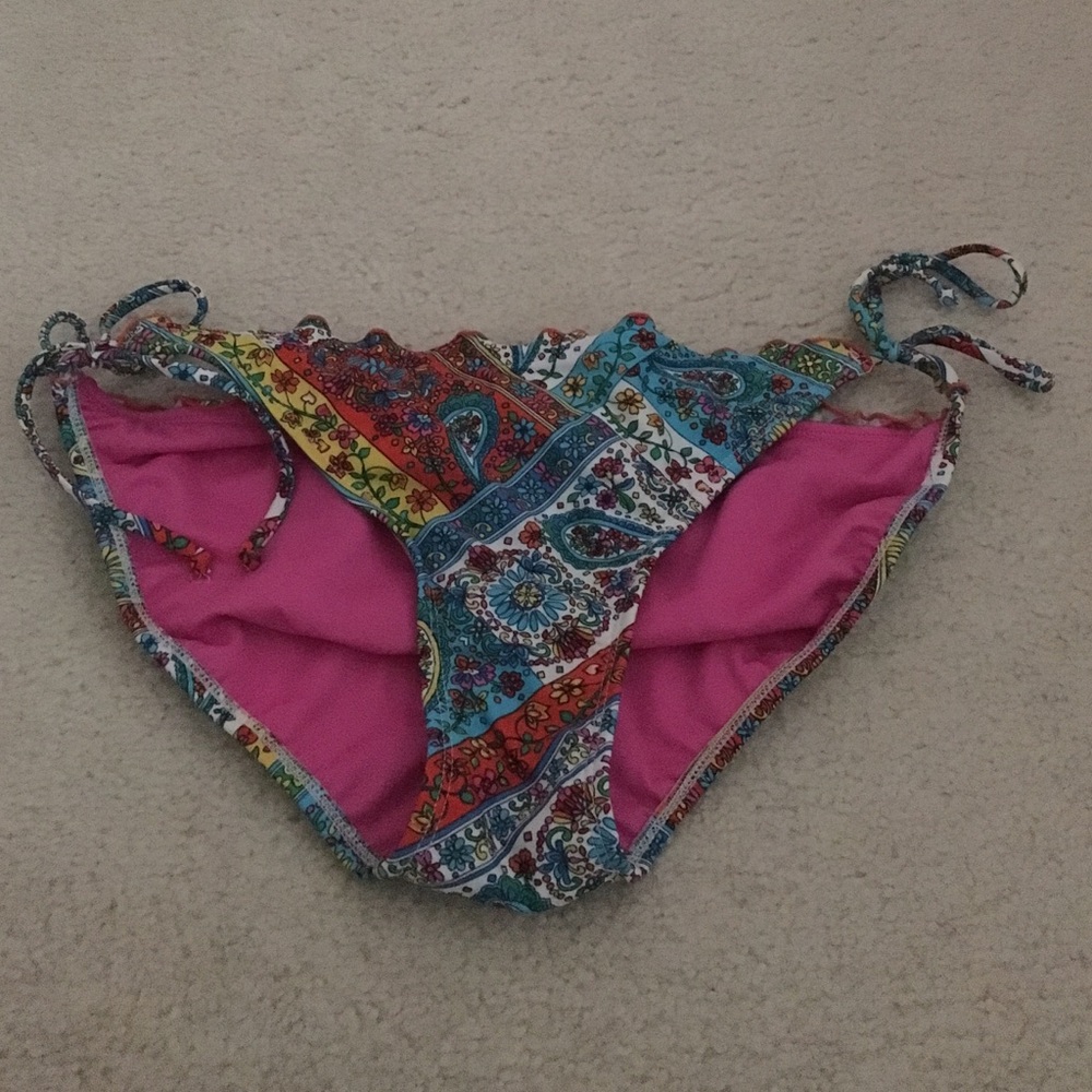 TARGET BIKINI BOTTOMS
