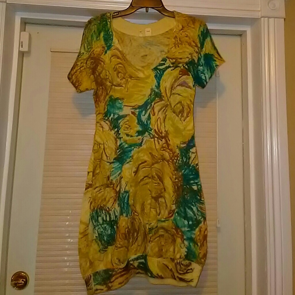 Floral sweater dress..XS.
