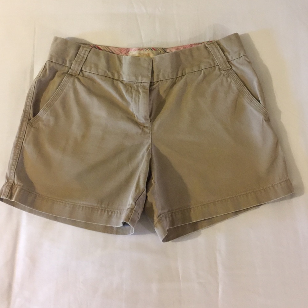 J crew classic twill chino shorts size 8