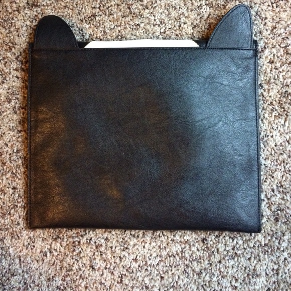 Betsey Johnson Animal Clutch - Picture 3 of 4