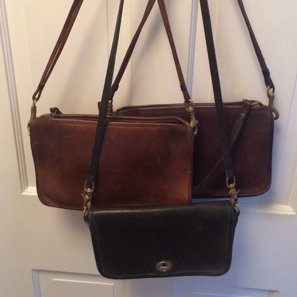 Vintage Coach cross body.