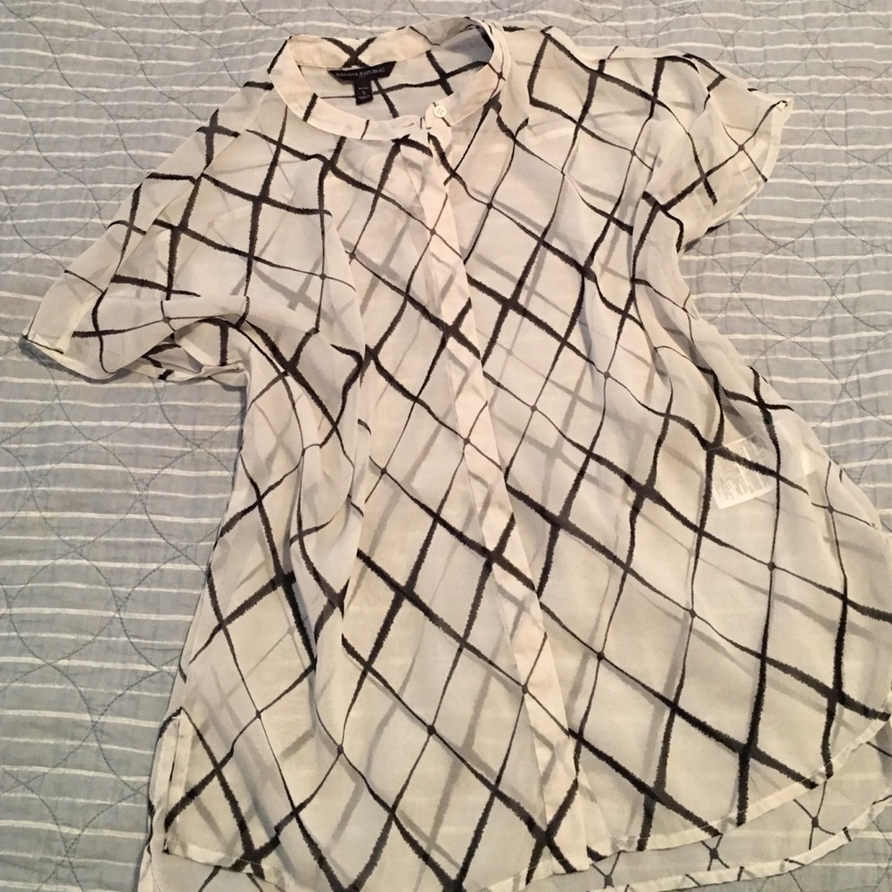 Banana republic sheer blouse