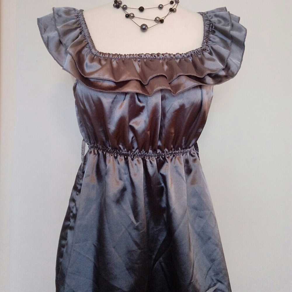 Rue 21 Top - Picture 1 of 3