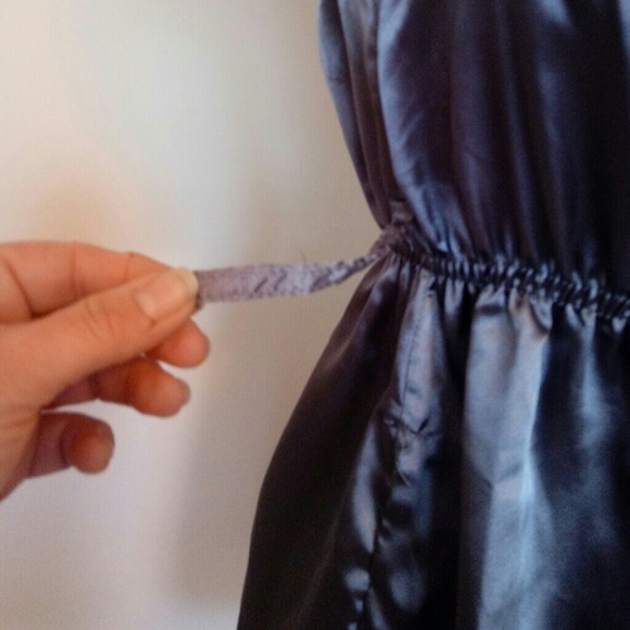 Rue 21 Top - Picture 3 of 3