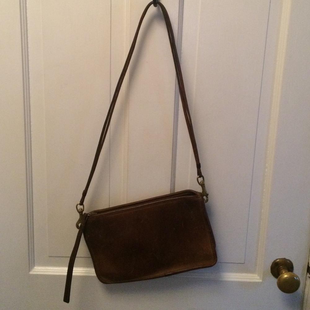 Vintage Coach cross body.