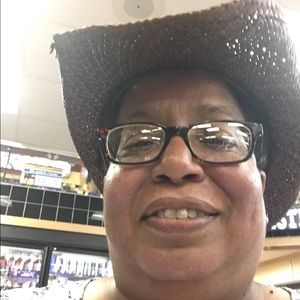 Meet your Posher, Aleatha