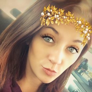 Meet your Posher, Roxy-ann