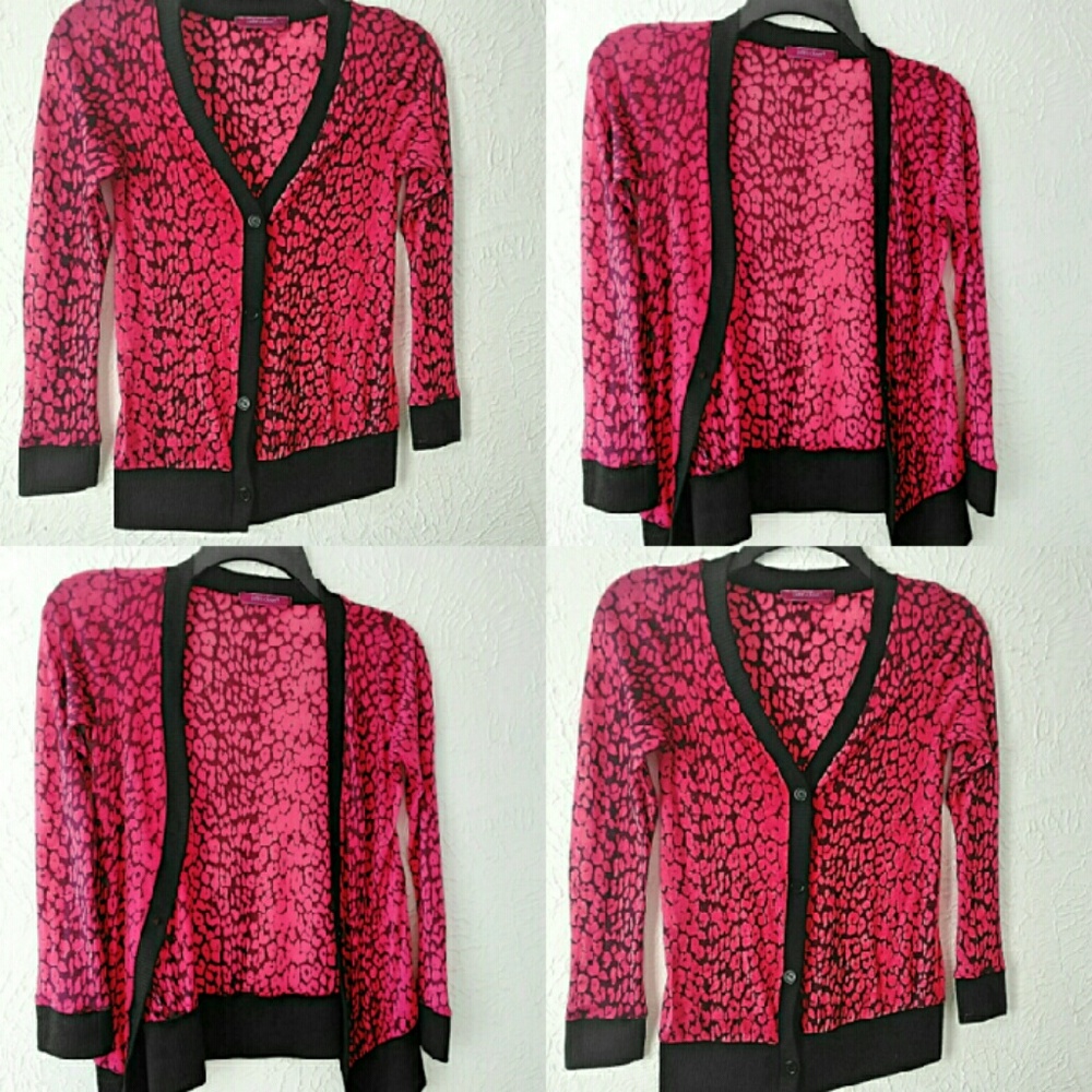 Sassy and sweet pink and plack printed cardigan ?