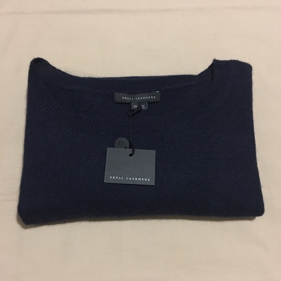 SOLD SKULL CASHMERE Cannabis Long Sleeve Sweater - Picture 4 of 4