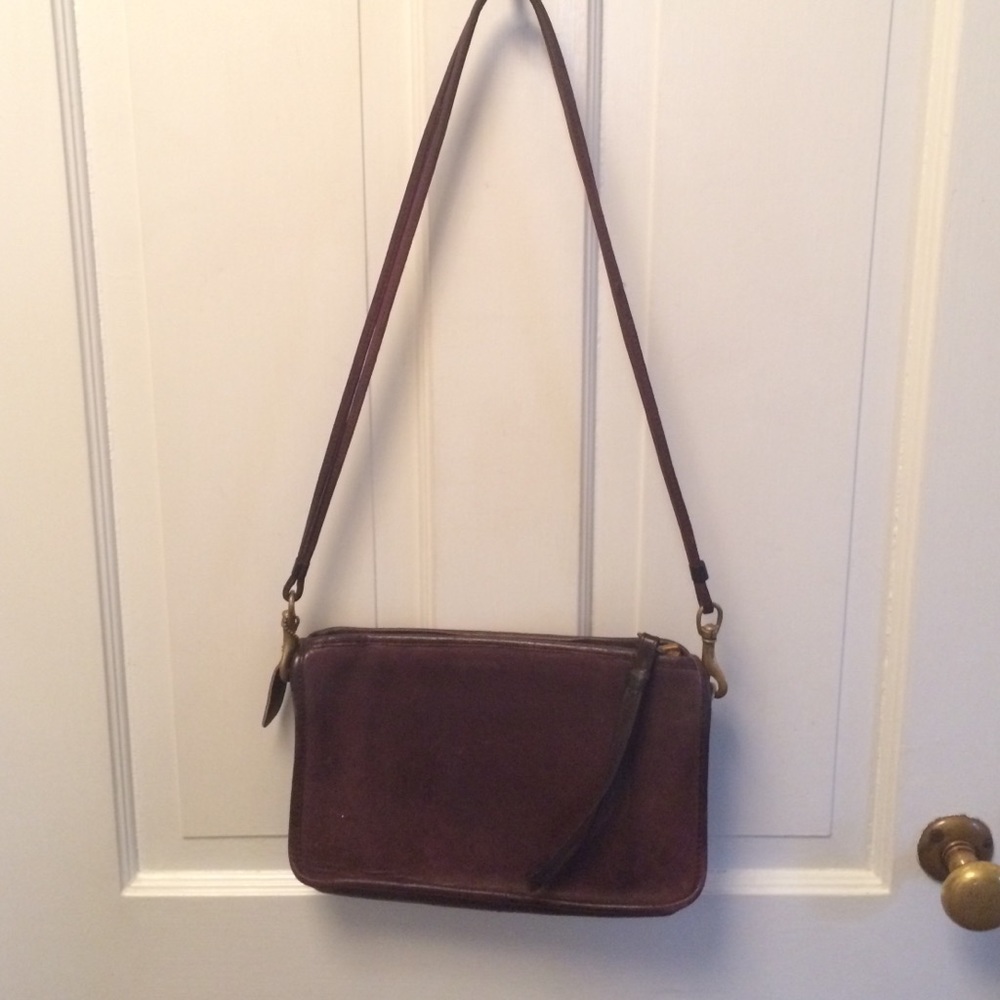 Vintage Coach cross body.