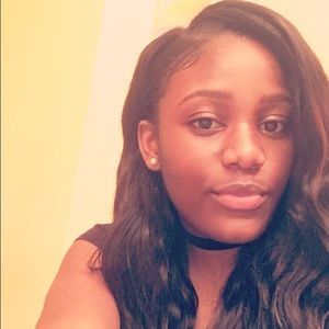 Meet your Posher, Vanessa