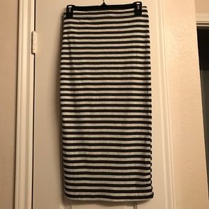 Gray striped midi skirt