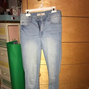 Hollister High Waisted Skinny Jeans