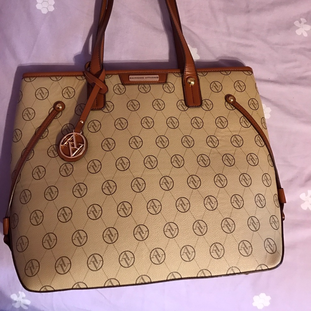 Adrienne Vittadini Large Tote