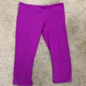 Under armor Capri compression leggings