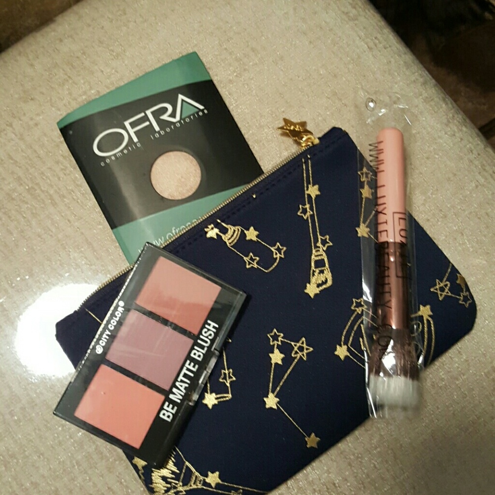 NEW-Cosmetic Bag & Make-up