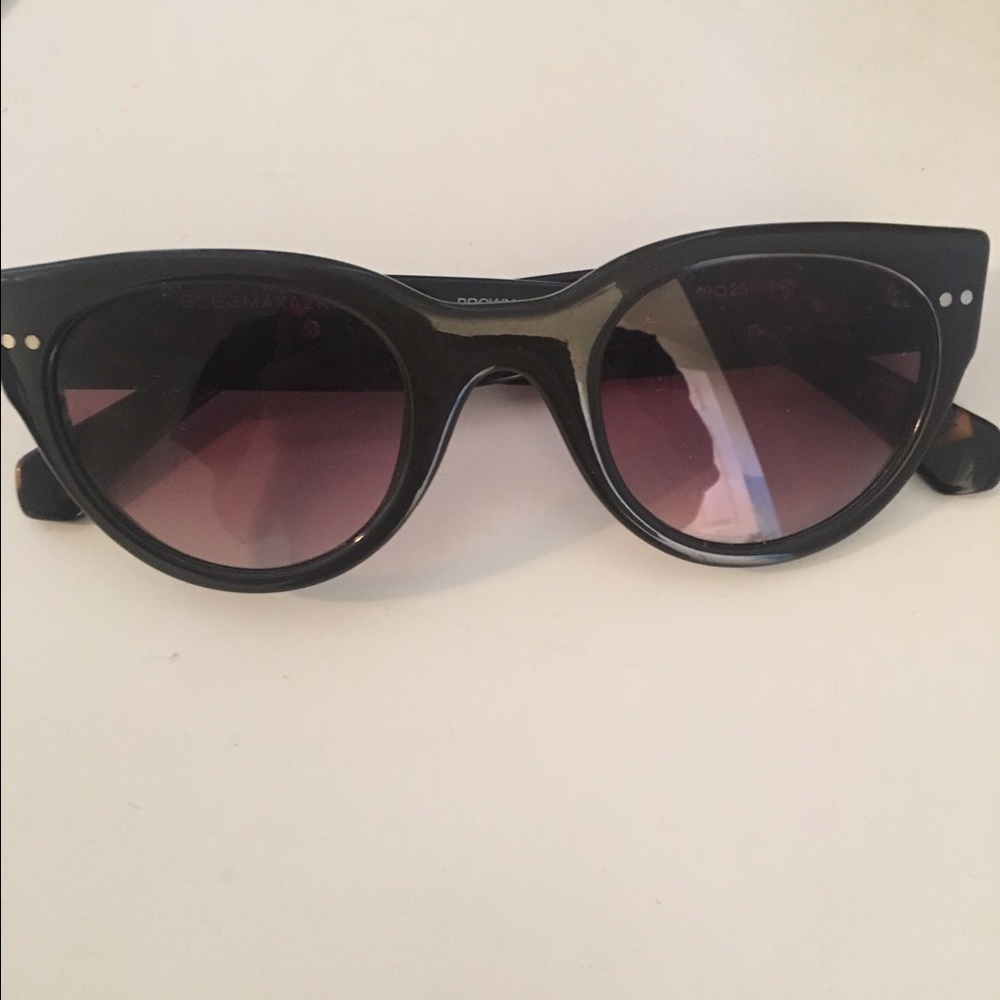 BCBG sunglasses