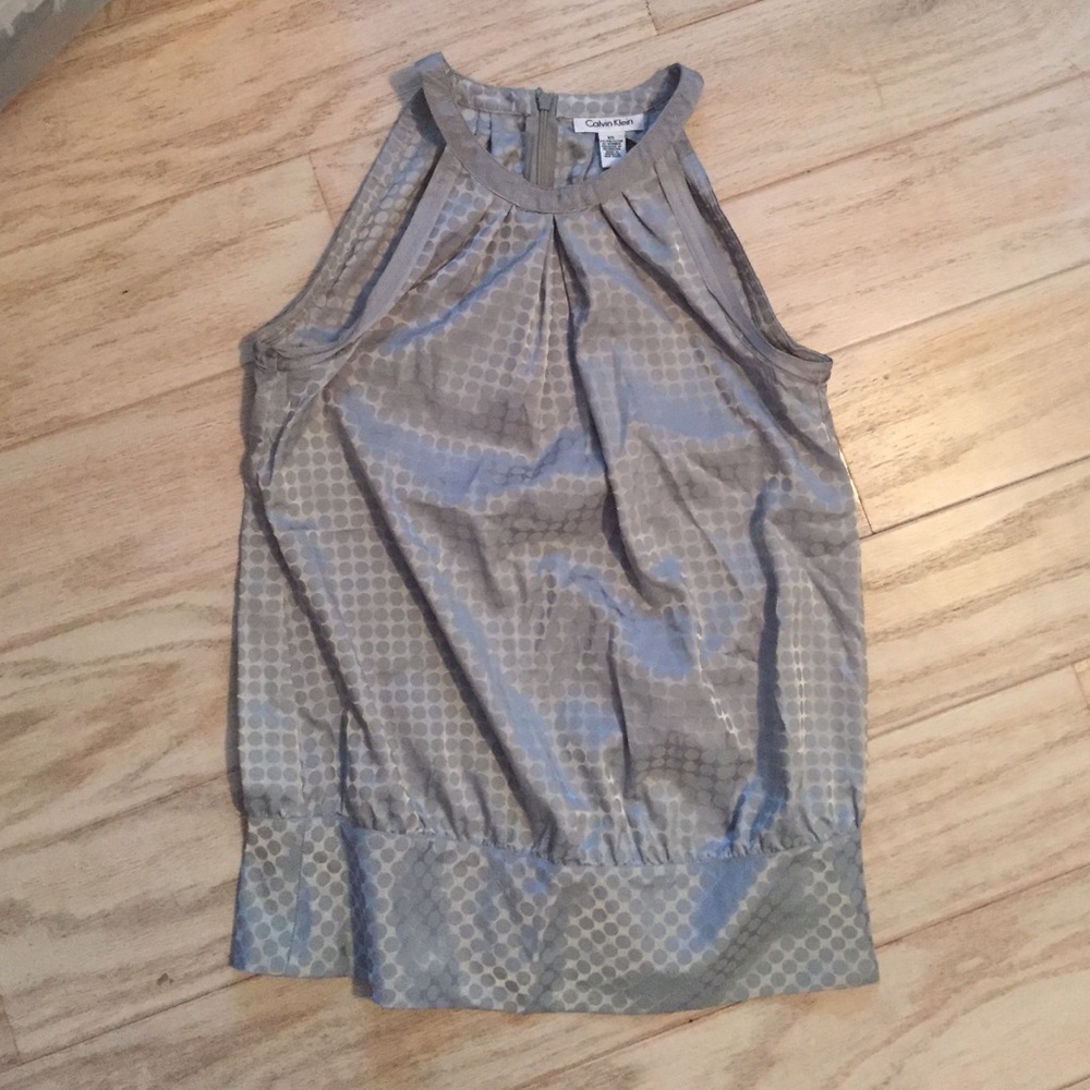 Sleeveless top for the office