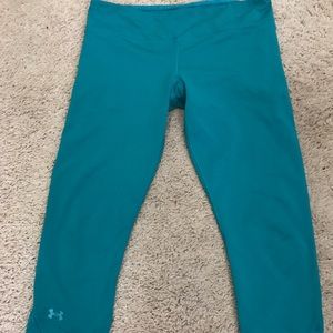 Under armor compression capris