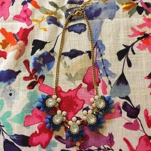 Blue cluster necklace