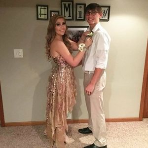 Meet your Posher, Mckenna