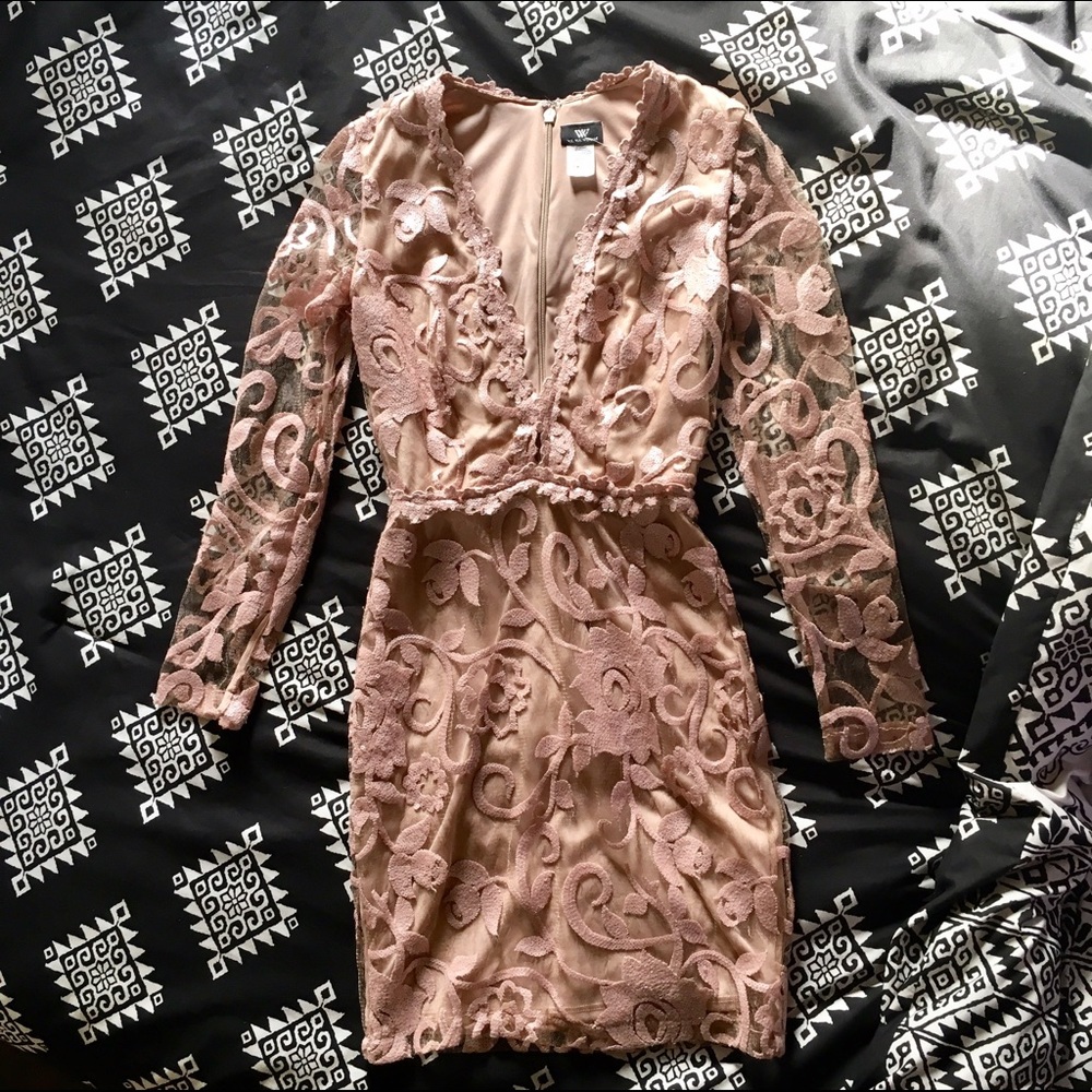 Sexy Lace Blush Dress 👑