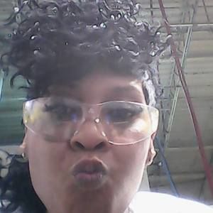 Meet your Posher, Tiara