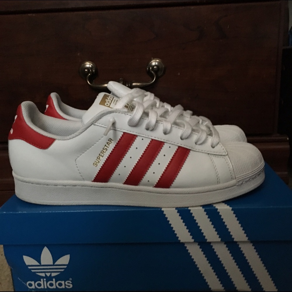 Adidas Superstar