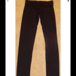 Victoria's Secret most loved yoga leggings small