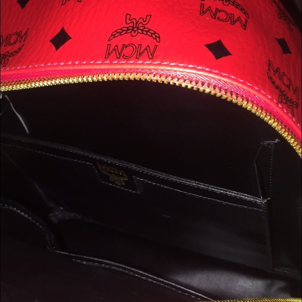 Mcm backpack - Picture 3 of 4