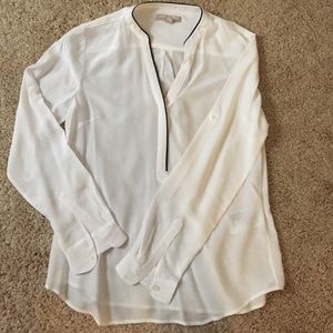 Women's Banana Republic silk blouse