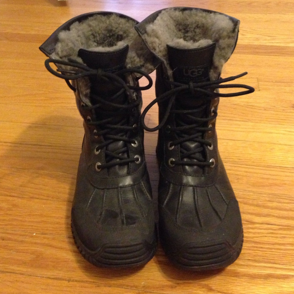 Ugg rain/snow boots Adirondack