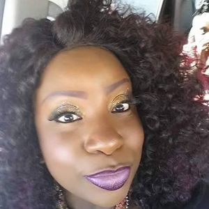 Meet your Posher, Nwando