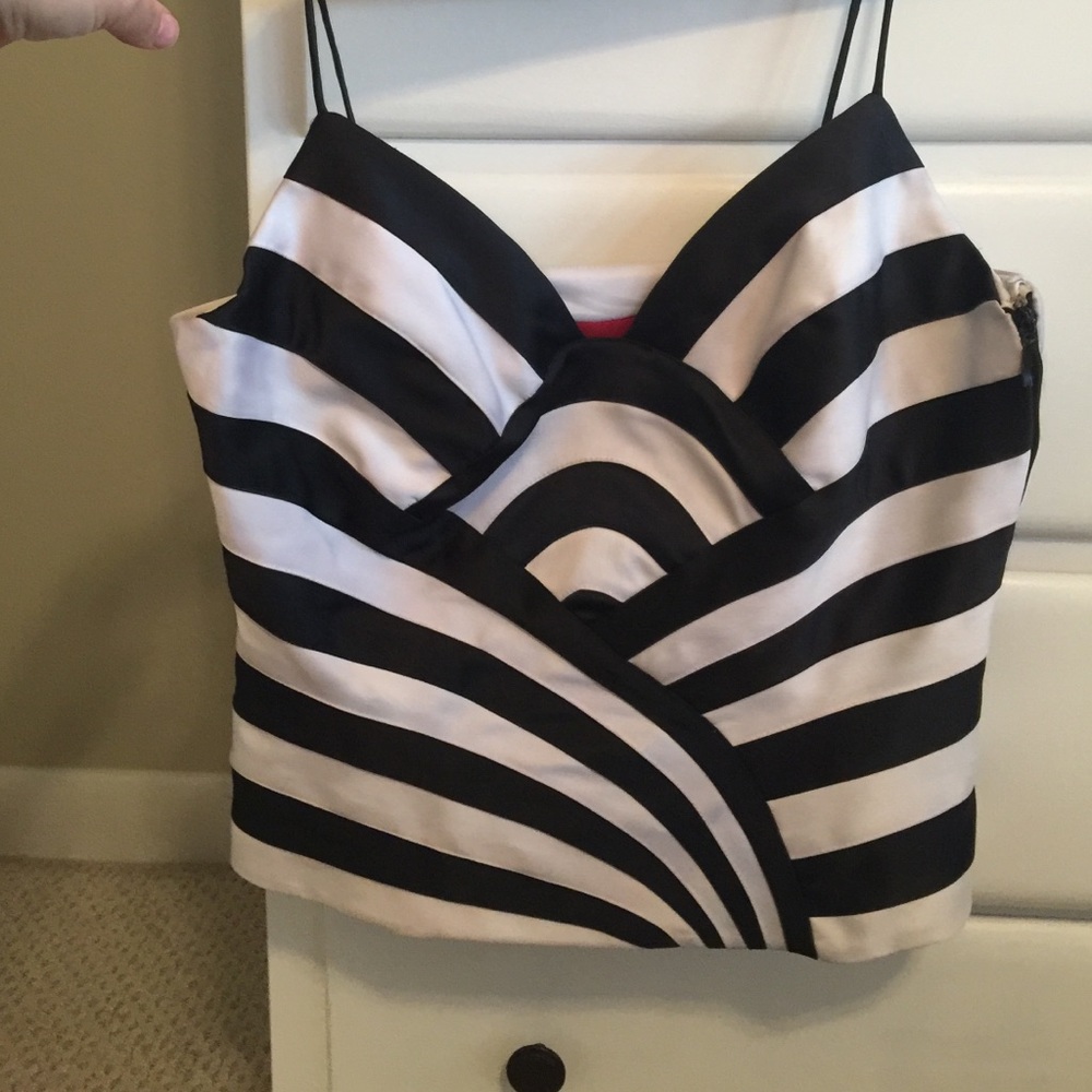 Black & White Dressy Top