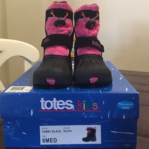 Totes kids Waterproof boots