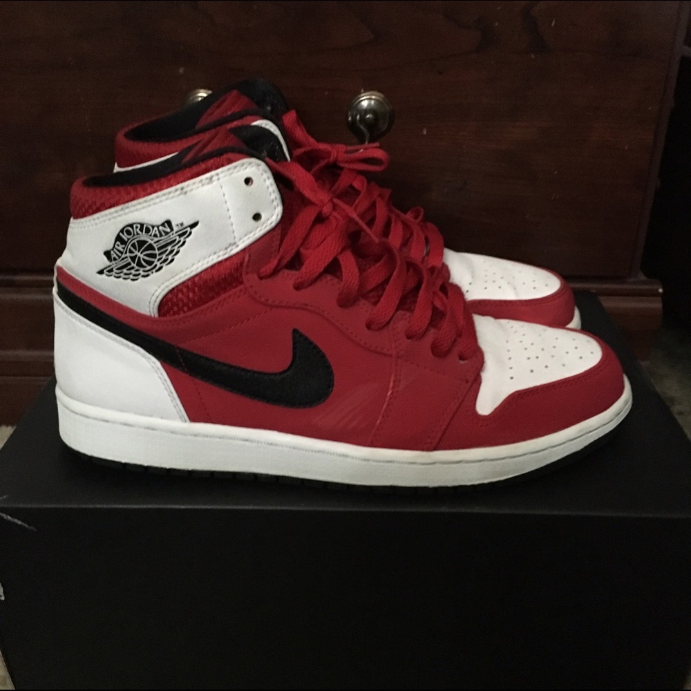 Air Jordan Retro 1