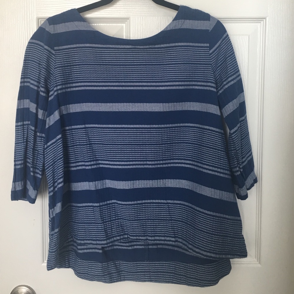 A gorgeous blue swing top.