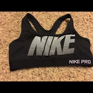 Sports bra
