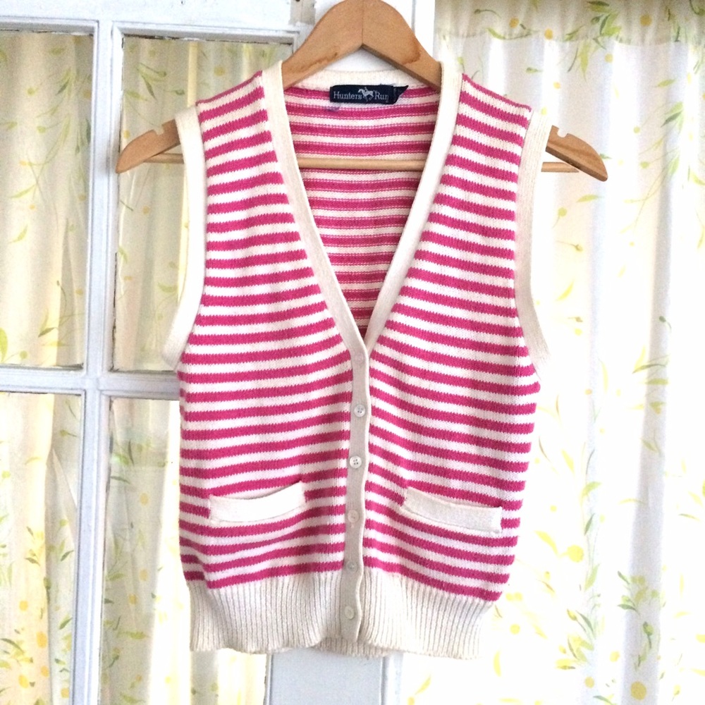 Sweater vest