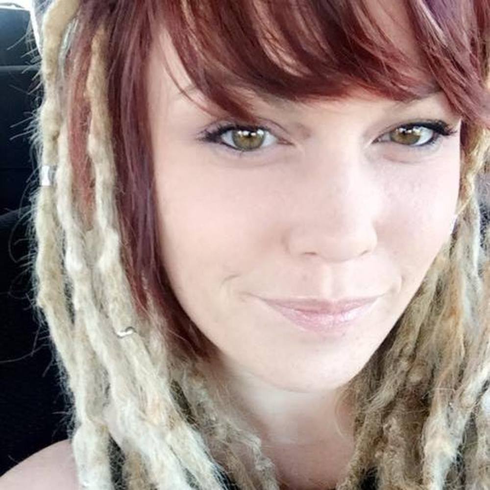 Meet your Posher, Cierra